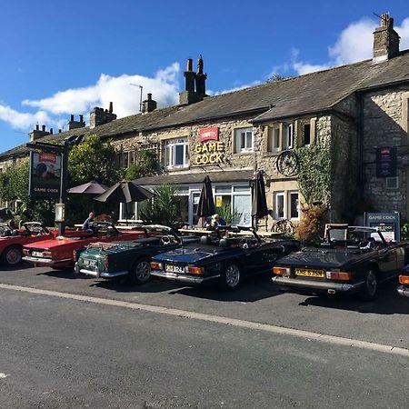 The Game Cock Inn Austwick Buitenkant foto